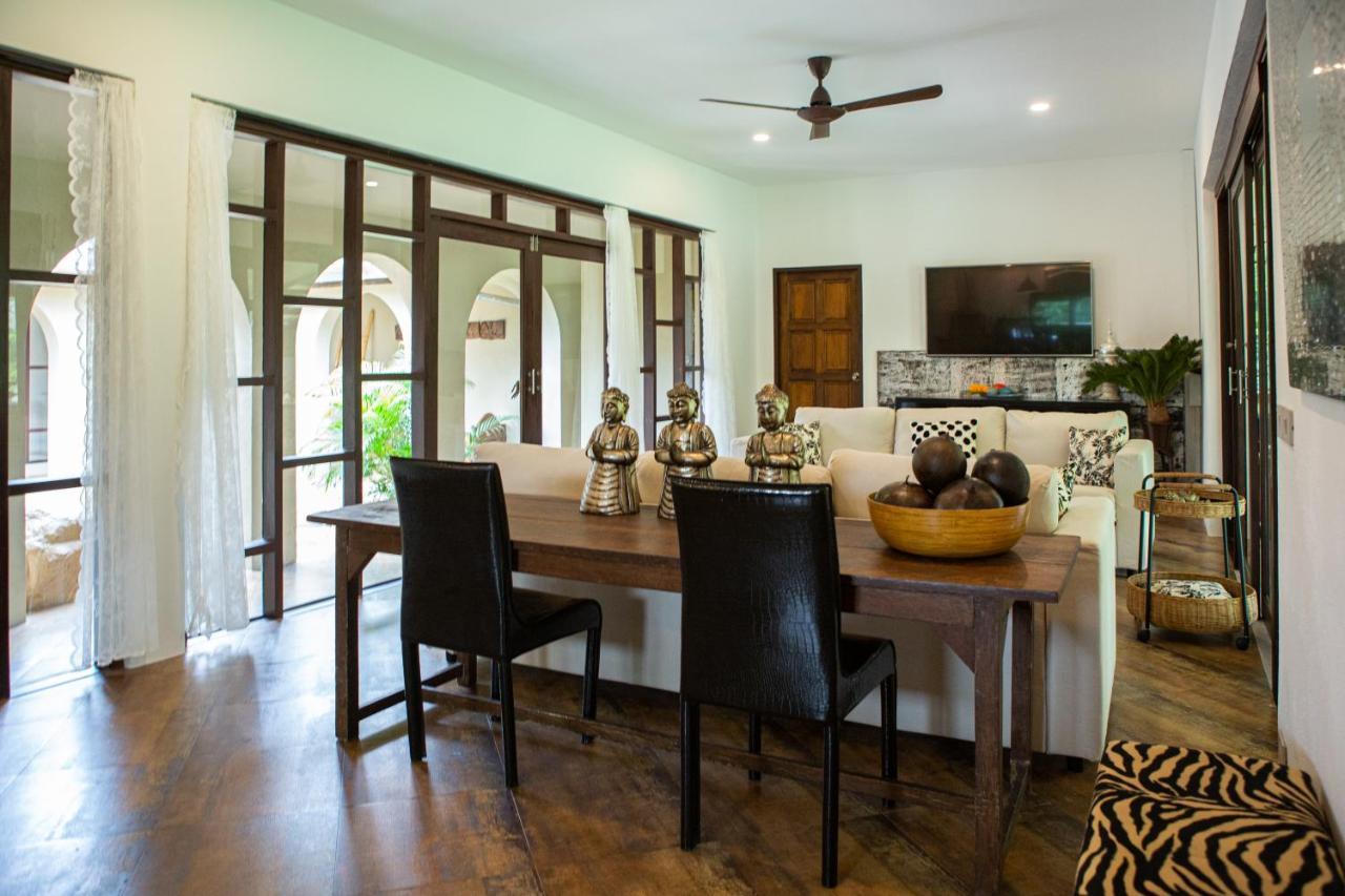Mailo Pool 5br 10 Guests Villa