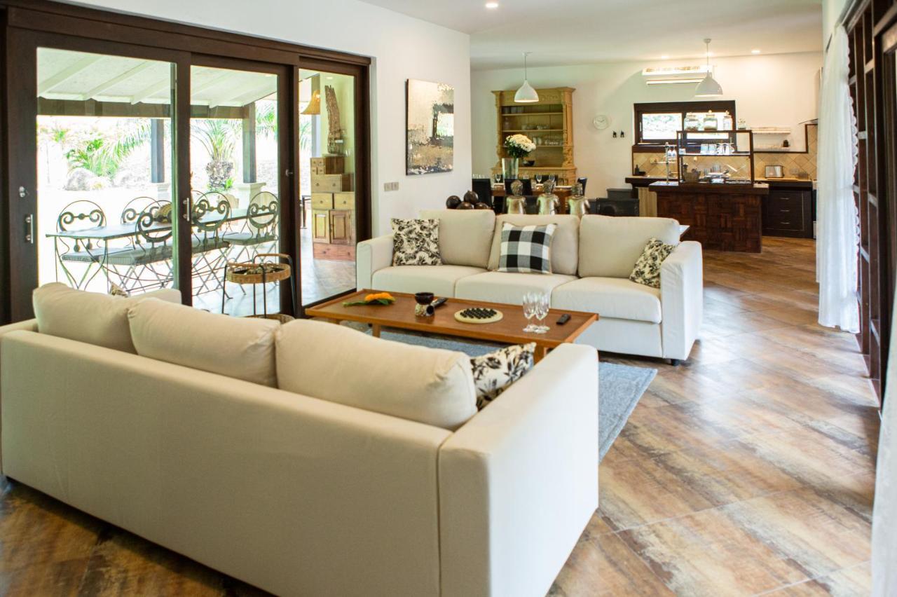 Mailo Pool 5br 10 Guests Villaer